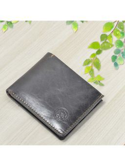 WOODLAND - Men Grey Solid Wallet