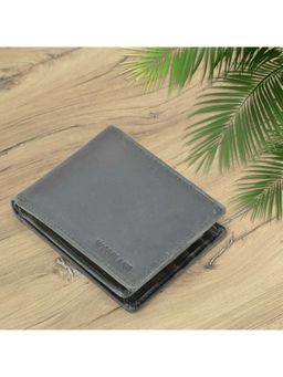 WOODLAND - Men Olive Solid Wallet