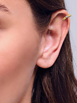 Candere by Kalyan Jewellers - 18K(750) Yellow Gold & Diamond Earrings