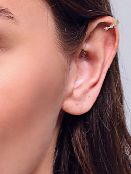 Candere by Kalyan Jewellers - 18K(750) Yellow Gold & Diamond Earrings