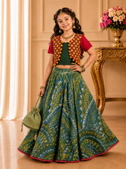 TWISHA - Sleeveless Inner With Red Half Sleeves Jacket and Cotton Lehenga Set