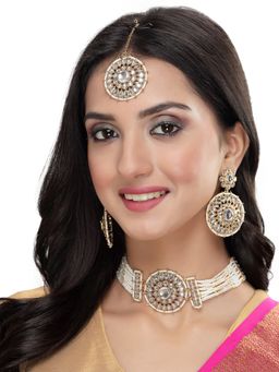 Sukkhi - White Kundan & Beads Choker Necklace with Earring and Maangtika