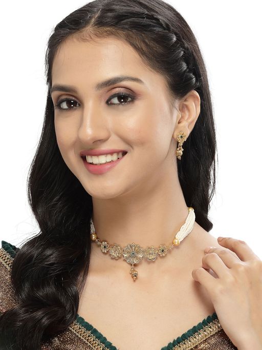 Sukkhi Astonish Gold Plated Floral Copper Choker Necklace with Studs Earring