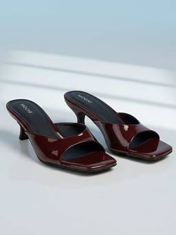 Mochi - Women Maroon Kitten Heels