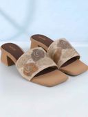 Beige color option, Currently selected