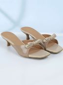 Beige color option, Currently selected