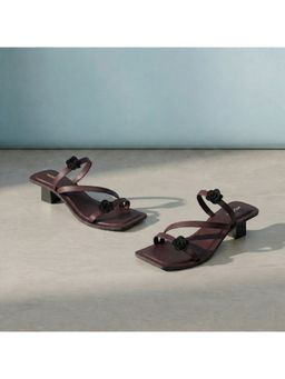 Mochi - Women Maroon Block Heels