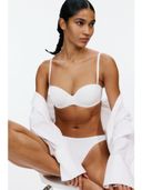White color option, Sold out, Currently selected