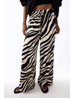 H&M - Women Black Wide Pull-On Trousers