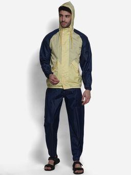 WILDCRAFT - Men Yellow Colorblock Rain Jacket