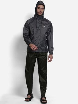WILDCRAFT - Men Grey Solid Rain Jacket