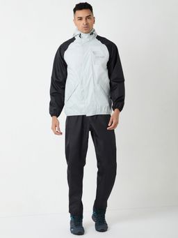 WILDCRAFT - Men Grey Colorblock Rain Jacket with Pant (Set of 2)