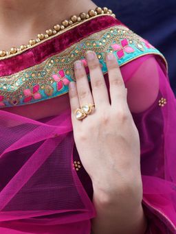 Niscka - Kundan Gold-Plated Adjustable Wedding Ring