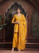 Yellow color option, Currently selected