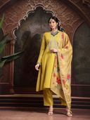 Yellow color option, Sold out, Currently selected