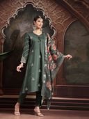 Green color option, Currently selected