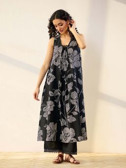 Rustorange - Black Floral Print Rosewood Cotton Kurta with Pant (Set of 2)