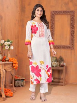 MOJILAA - Off White Muslin Floral Printed Straight Kurta with Pant (Set of 2)