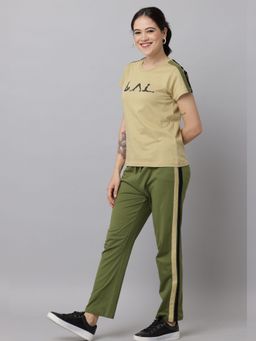 Slumber Jill - Green Fern Snuggle Fit T-Shirt with Pant (Set of 2)