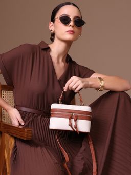 Kazo - Off White Zuko Sling Bag (S)