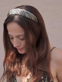 Hair Drama Co. - Zebra Puff Hair Band - Green