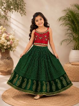 TWISHA - Woven Sleeveless Placement Embroidered Top with Lehenga