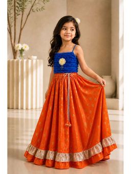 TWISHA - Woven Sleeveless Net Top with Lehenga