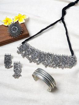 Teejh - Aashima Silver Oxidised Jewellery Gift Set
