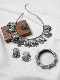 Teejh - Mantasha Silver Oxidised Jewellery Gift Set