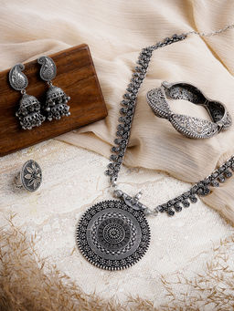 Teejh - Trina Silver Oxidised Jewellery Gift Set