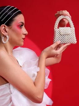 Modarta By Kamakshi - Pearl Purse An Ideal Bridal Handbag Made of Pearls