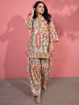 InWeave - Women Cream Casual Regular Fit Co-Ord Set