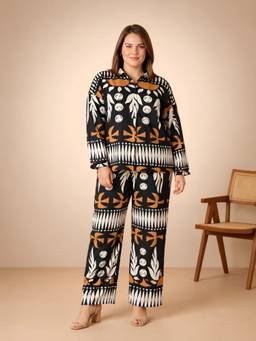 CURVY STREET - Women Black Casual Regular Fit Co-Ord Set