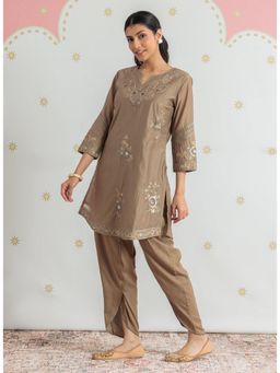 Lakshita - Women Brown Festive Straight Fit Kurta and Pant