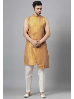 UTSAV FASHION - Yellow Sleeveless Straight Kurta and Pant