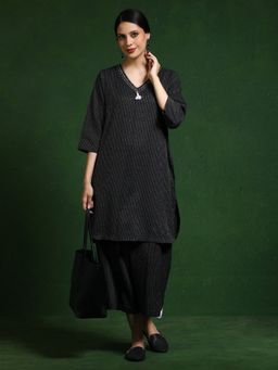 Jaipur Kurti - Black Pure Cotton Printed Kurta and Palazzo (Set of 2)