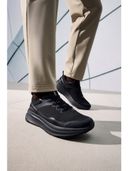 Black color option, Currently selected