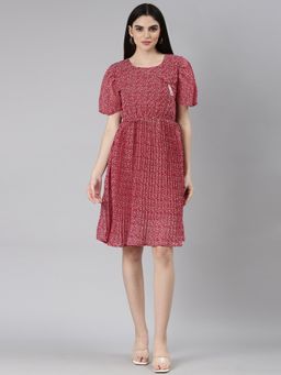 SHOWOFF - Women Round Neck Short Sleeves Floral Maroon Knee Length Dress