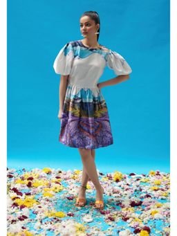 CINCIN Fashion - Backless White Scenery Printed Mini Dress