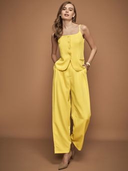 KASSUALLY - URBANGRACE BY KASSUALLY Womens Yellow Solid Strappy Front Buttoned Top with Pant