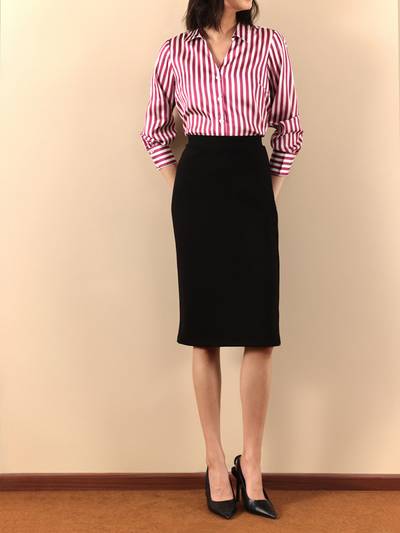 Black Solid Knee Skirt
