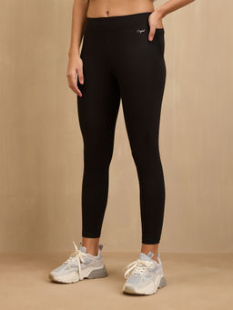 Nykd by Nykaa - Ultimate Comfort Cotton Leggings with Pockets & Anti Knee Bulge Super Stretch fabric NYAT401U Black