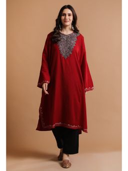 Tjori - Red Kashmiri Sozni Embroidery Phiran Kurta Free Size