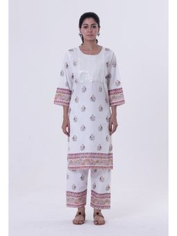 Tjori - White Color Cotton Kurta with Multicolor Motif