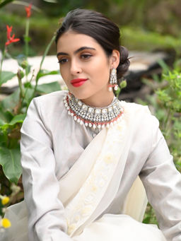 Odette - Gorgeous White and Peach Choker Set