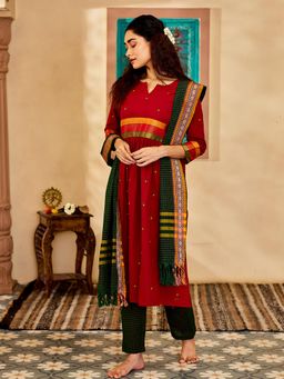 Vastramay - Women's Maroon Kurta and Pant with Dupatta (Set of 3)