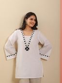 White color option, Currently selected
