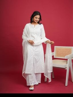 KAKOI - Lilly Snow Kali Kurti