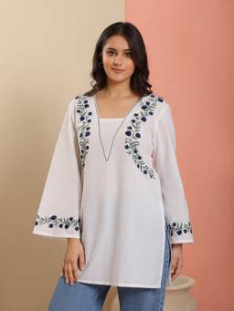 QAZMI - Women Pure Cotton Square-Neck Aari Embroidered Short Kurti