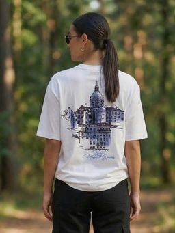 Nobero - White Oversized Graphic T-Shirt
